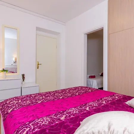 Beautiful Sea View - Two Bedroom With Terrace And Sea Vi... *