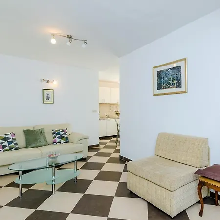 Beautiful Sea View - Two Bedroom With Terrace And Sea Vi... Apartment